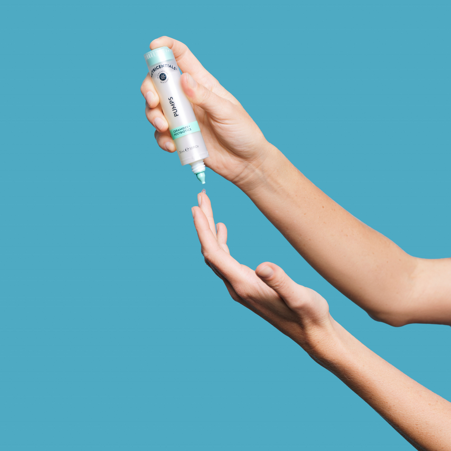 Nu Skin Nutricentials Pumps Hyaluronic Acid + B5 - Intensief Hydraterend Serum voor een Gladde Huid