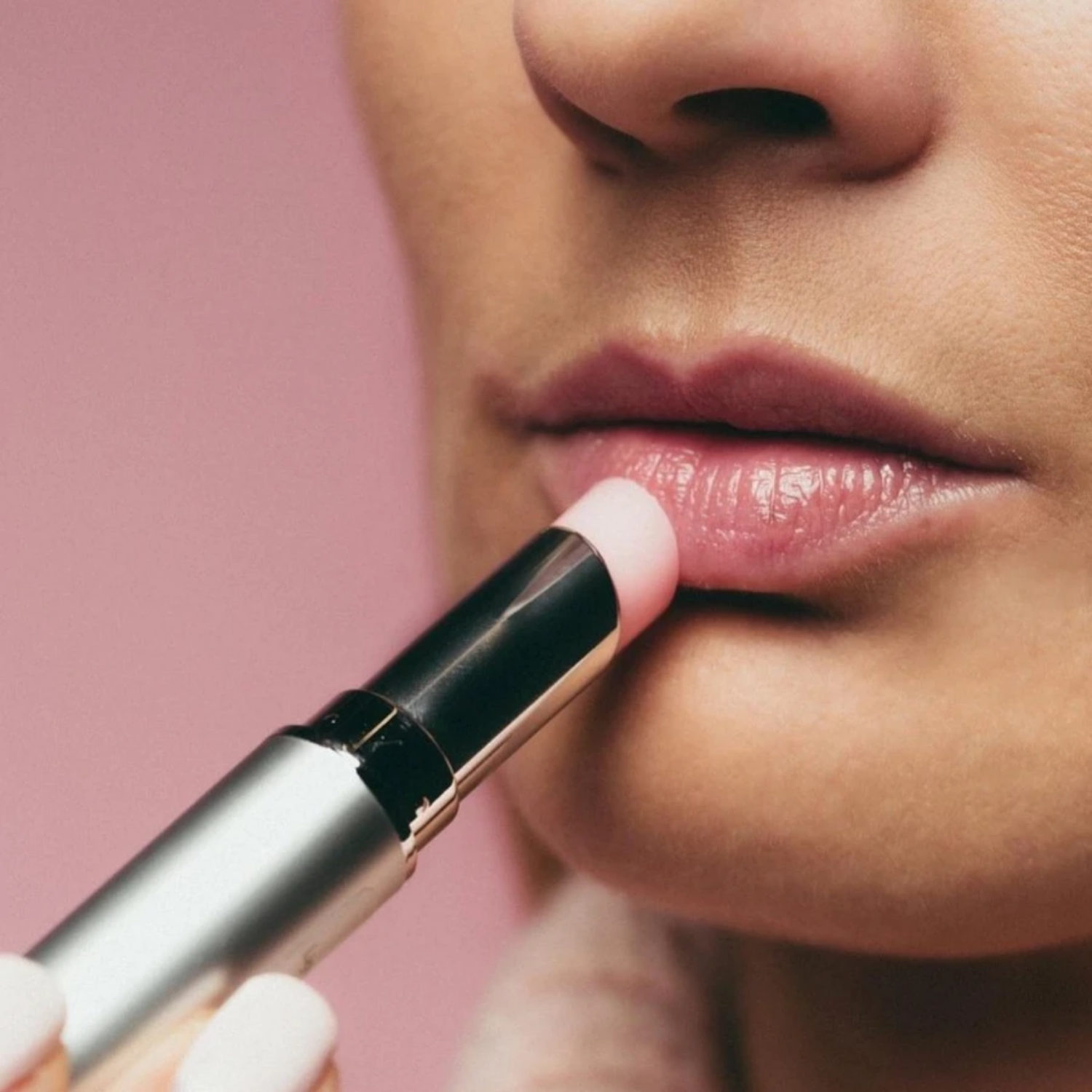 Lip clearance plumping balm